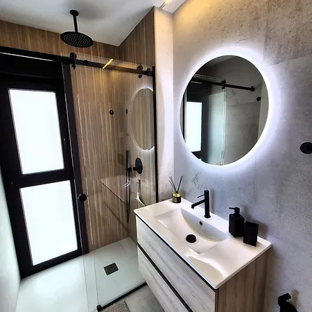 Penthouse Deluxe Zenia Star Daire