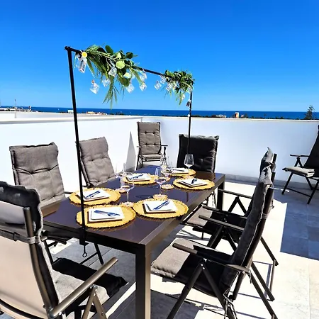 Penthouse Deluxe Zenia Star *