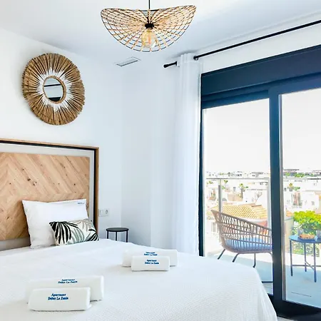 Penthouse Deluxe Zenia Star דירה